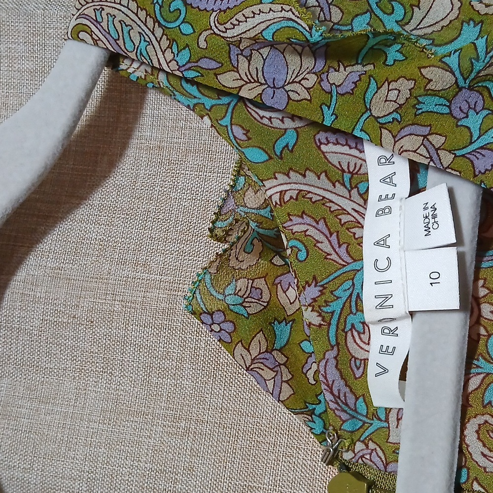 Veronica Beard Green Ruched Ruffled Bodycon Dress Size 10 - Picture 3 of 4